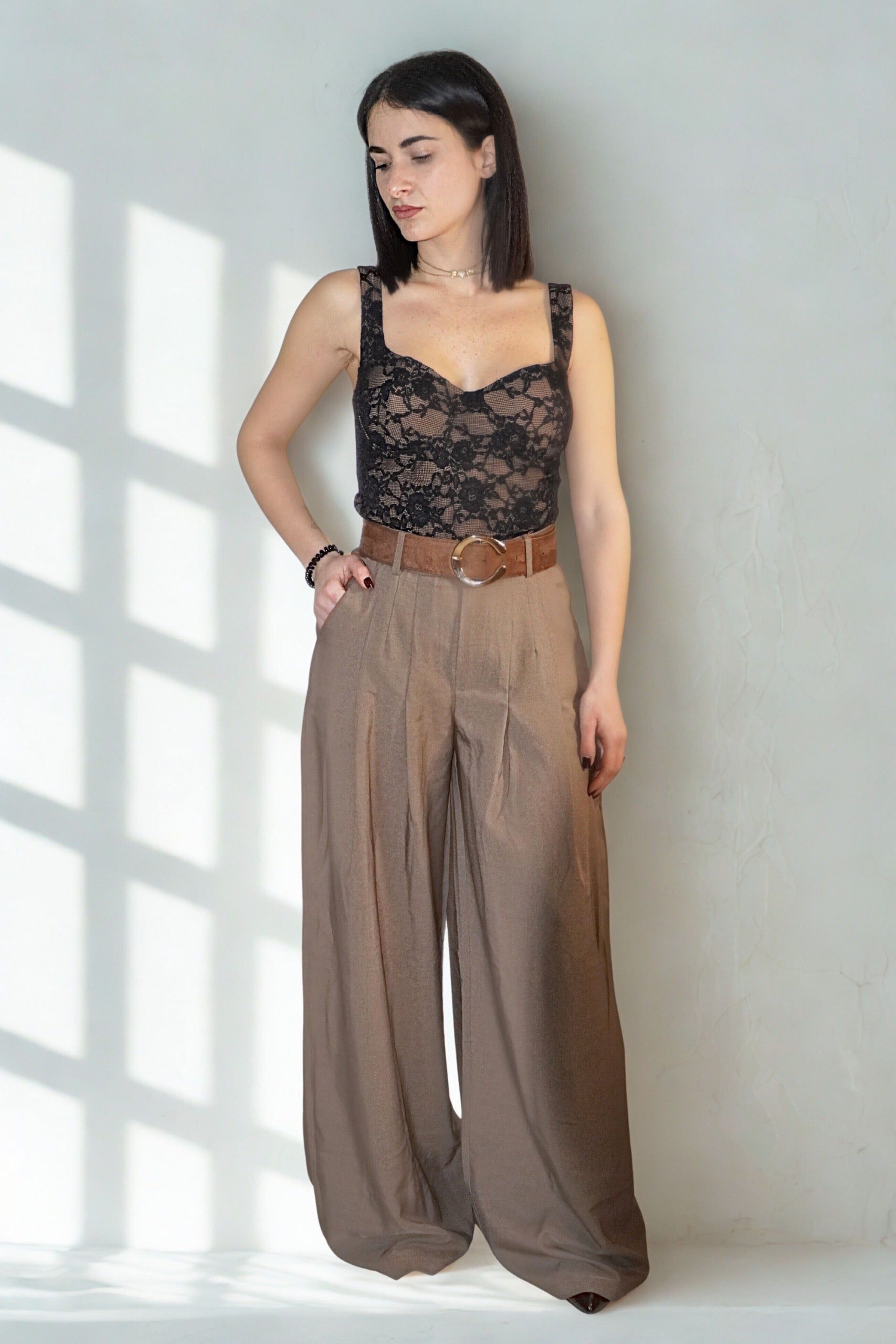 Pantaloni ampi
